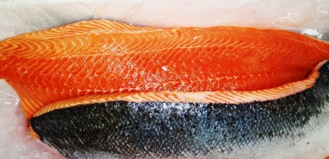 Salmon Faroe Islands Skin On Fillet BAP — Faroe Islands